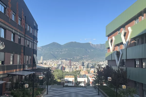 Shtepi me qera 1+1 ne Tirane - 620 Euro