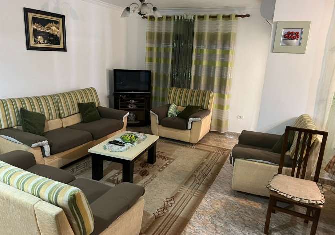 Shtepi me qera 2+1 ne Tirane - 400 Euro