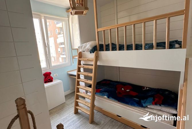 Shtepi me qera 2+1 ne Tirane - 700 Euro