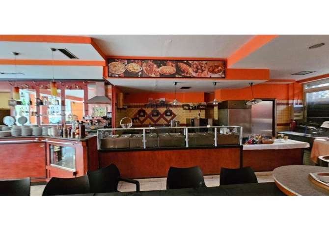 Ambient biznesi me qera 2+1 ne Tirane - 950 Euro