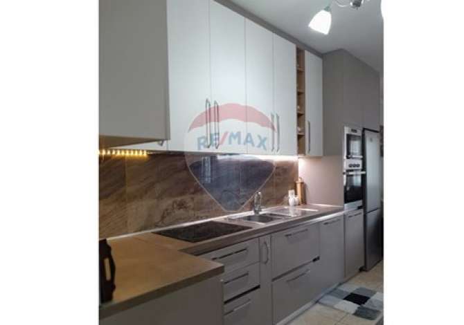 Shtepi ne shitje 2+1 ne Tirane - 85,000 Euro