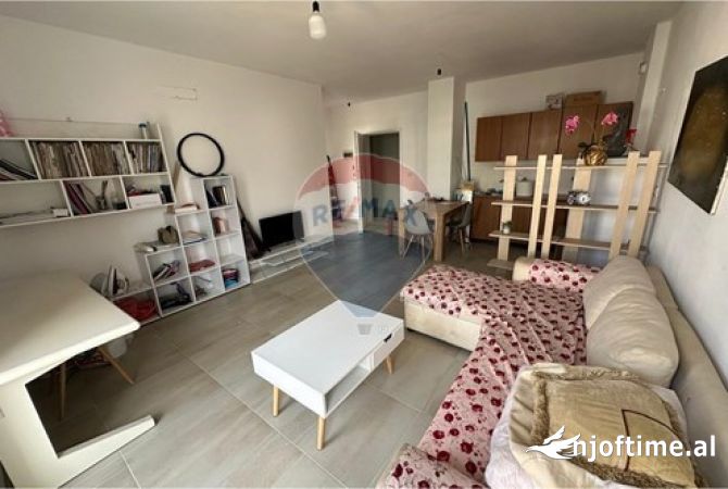 Shtepi ne shitje 1+1 ne Tirane - 82,000 Euro