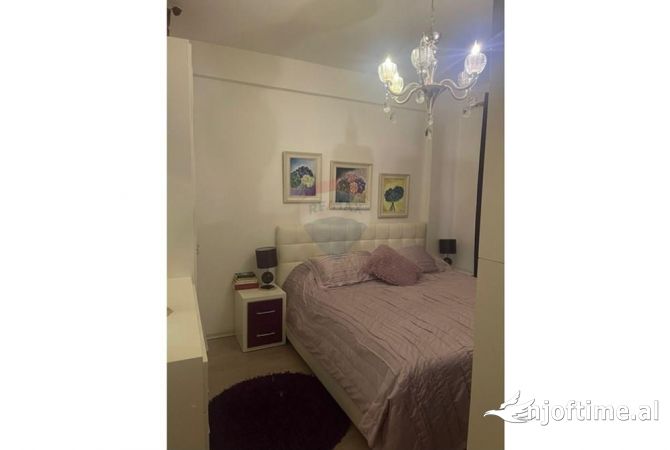 Shtepi me qera 2+1 ne Tirane - 600 Euro