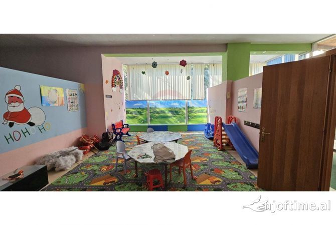 Ambient biznesi me qera 3+1 ne Tirane - 500 Euro