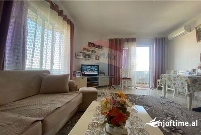 Shtepi ne shitje 2+1 ne Tirane - 90,000 Euro