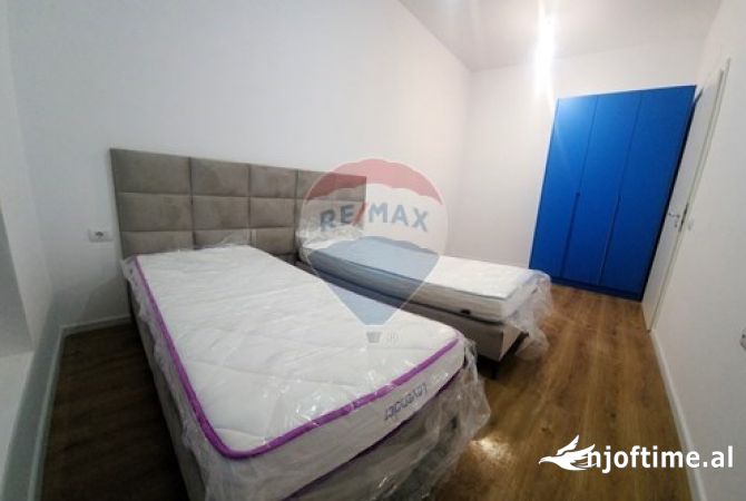 Shtepi me qera 1+1 ne Tirane - 42,000 Leke