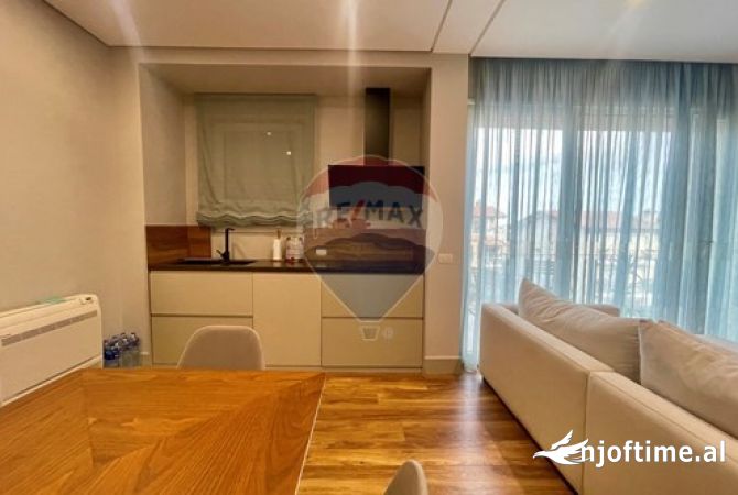 Shtepi me qera Apartament ne Tirane, 2+1, Mobilimi E mobiluar, Pagesa 1,000  Euro.