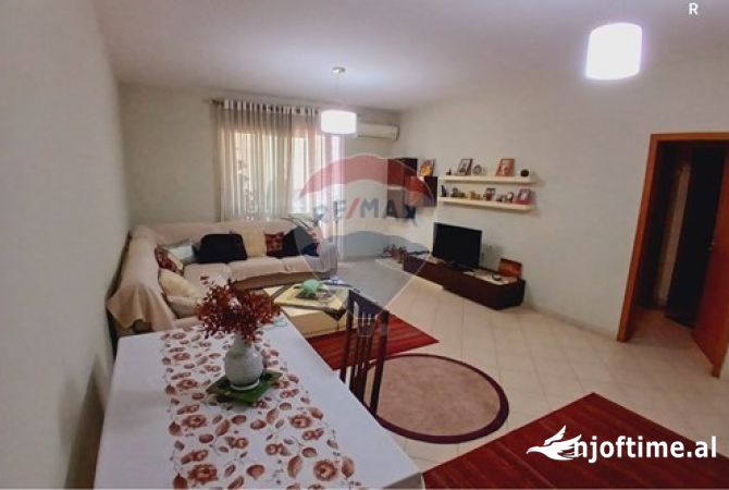 Shtepi ne shitje 2+1 ne Tirane - 184,000 Euro