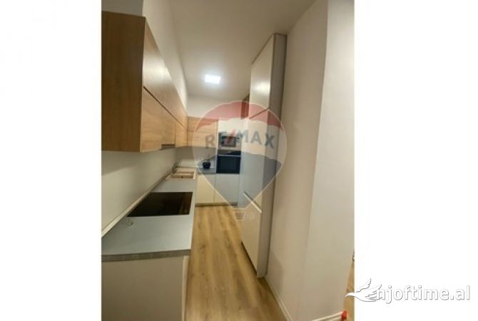 Shtepi me qera Apartament ne Tirane, 1+1, Mobilimi E mobiluar, Pagesa 550  Euro.