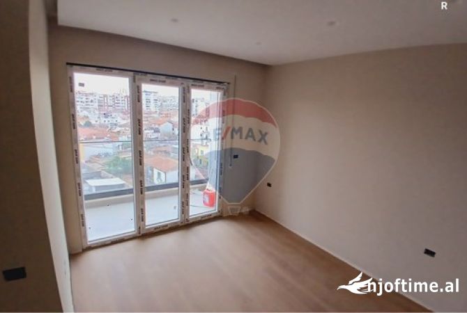 Shtepi ne shitje 1+1 ne Tirane - 105,600 Euro