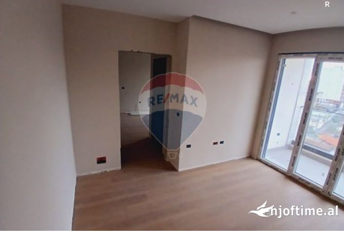 Shtepi ne shitje 1+1 ne Tirane - 105,600 Euro