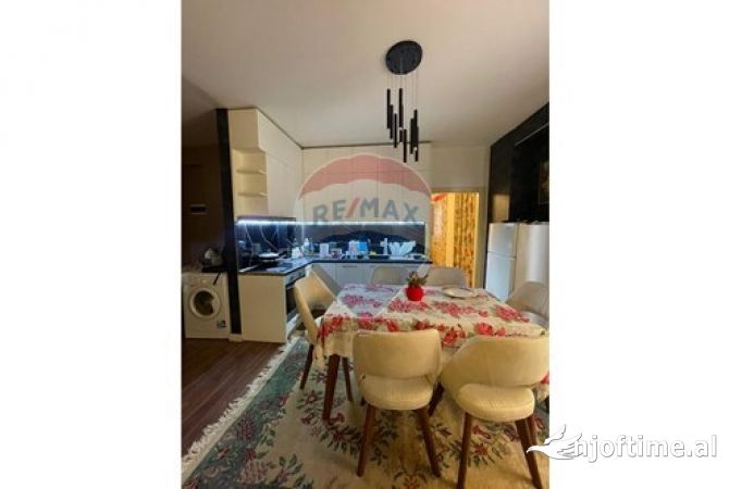 Shtepi ne shitje 1+1 ne Tirane - 145,000 Euro