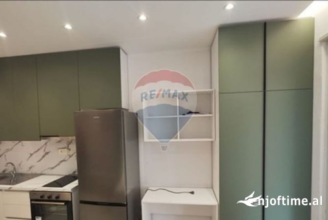 Shtepi me qera Apartament ne Tirane, Garsoniere, Mobilimi E mobiluar, Pagesa 450  Euro.