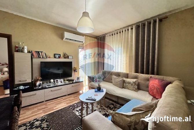 Shtepi ne shitje 1+1 ne Tirane - 95,000 Euro