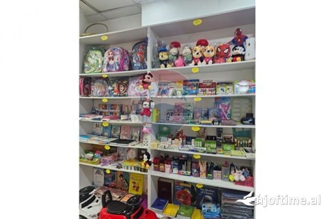 Ambient biznesi ne shitje 1+1 ne Tirane - 8,000 Euro