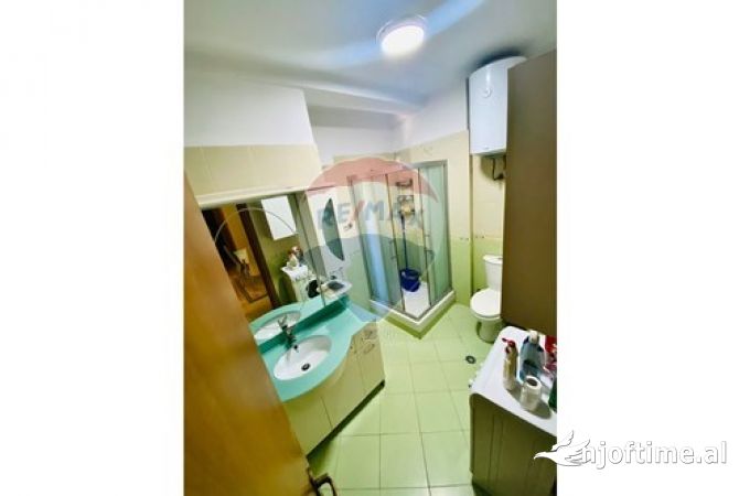 Shtepi me qera Apartament ne Tirane, 1+1, Mobilimi E mobiluar, Pagesa 40,000  Leke.