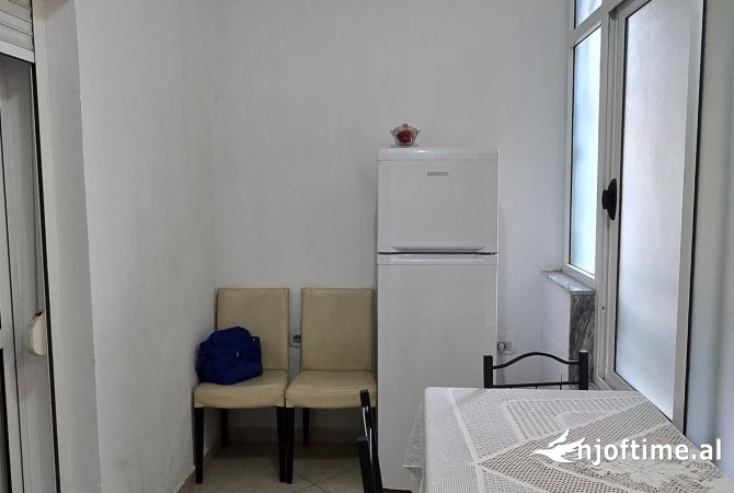 Shtepi me qera 1+1 ne Tirane - 400 Euro