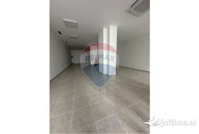 Ambient biznesi me qera 1+1 ne Tirane - 1,200 Euro
