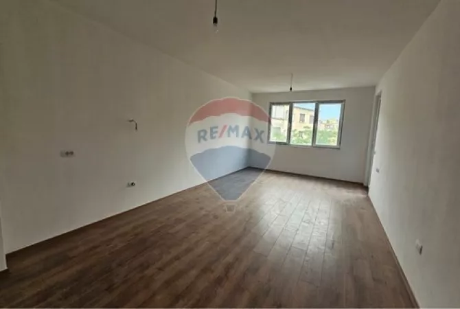 Casa in vendita 1+1 a Tirana - 131,800 Euro
