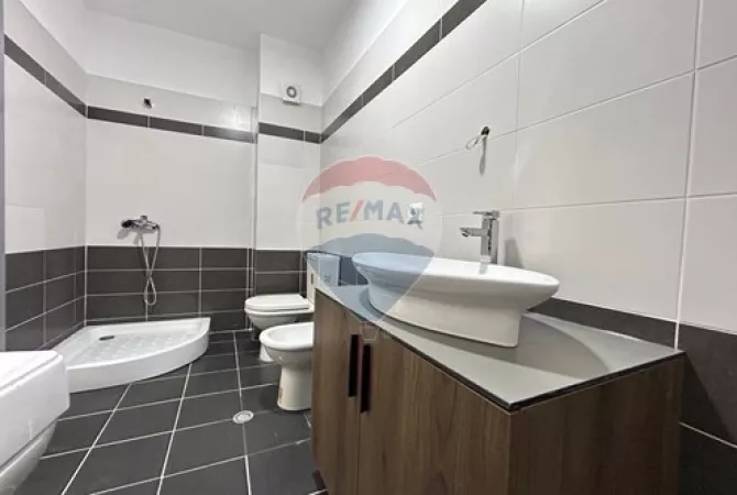 Shtepi ne shitje 2+1 ne Tirane - 140,000 Euro
