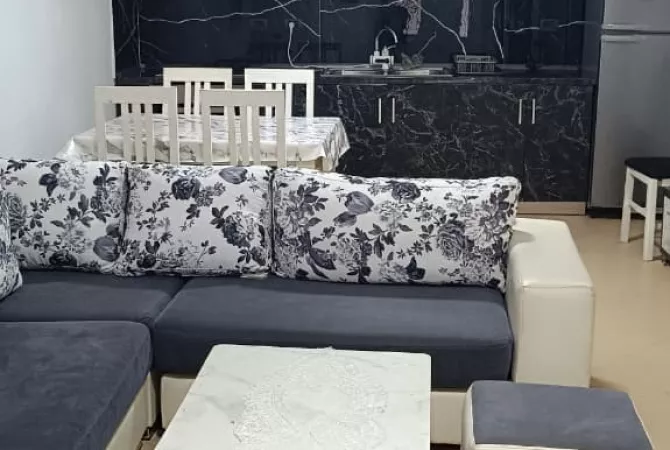 Shtepi me qera 1+1 ne Tirane - 400 Euro