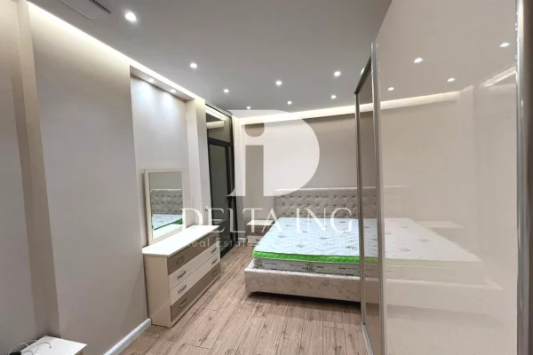 Shtepi ne shitje Apartament ne Vlore, 1+1, Mobilimi E mobiluar, Pagesa 145,000  Euro.