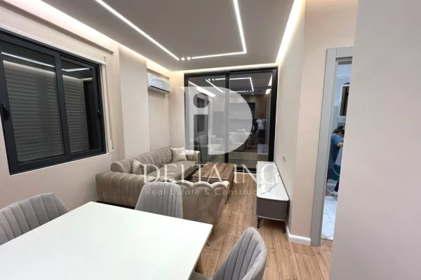 Shtepi ne shitje Apartament ne Vlore, 1+1, Mobilimi E mobiluar, Pagesa 145,000  Euro.