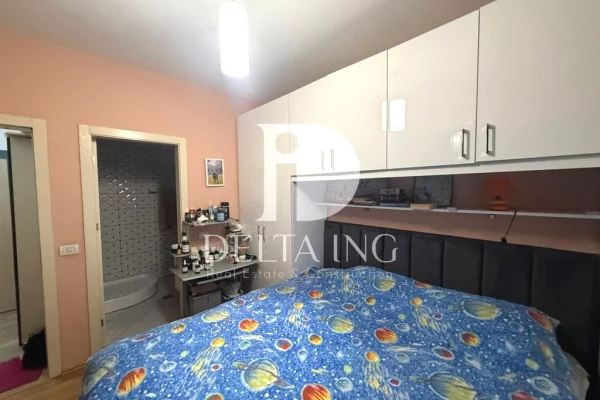 Shtepi ne shitje Apartament ne Tirane, 2+1, Mobilimi E mobiluar, Pagesa 170,000  Euro.