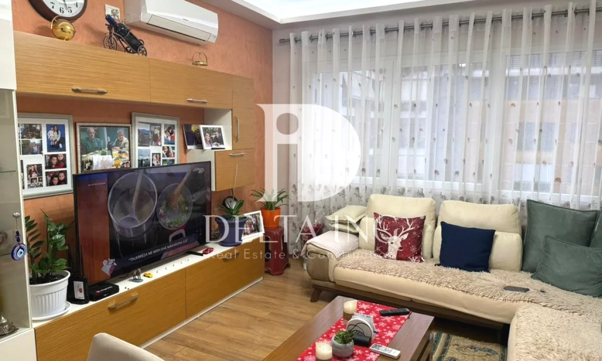 Shtepi ne shitje Apartament ne Tirane, 2+1, Mobilimi E mobiluar, Pagesa 170,000  Euro.