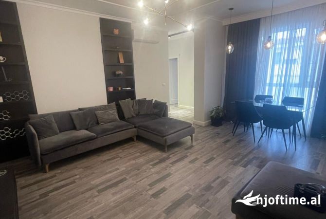 Shtepi ne shitje 2+1 ne Tirane - 250,000 Euro