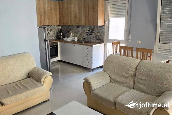 Shtepi ne shitje 2+1 ne Tirane - 193,000 Euro