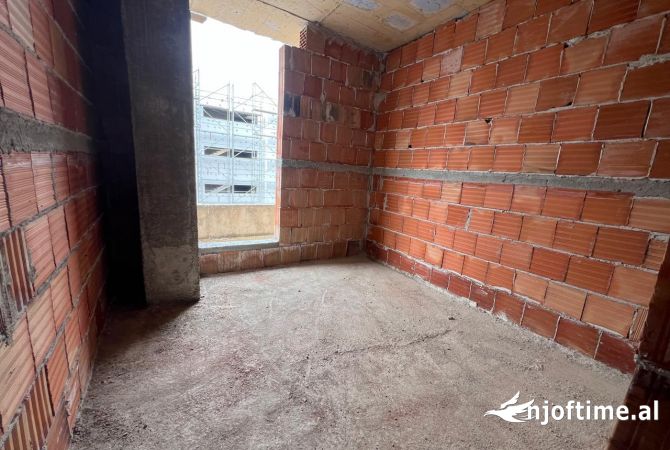 Shtepi ne shitje 2+1 ne Tirane - 93,000 Euro