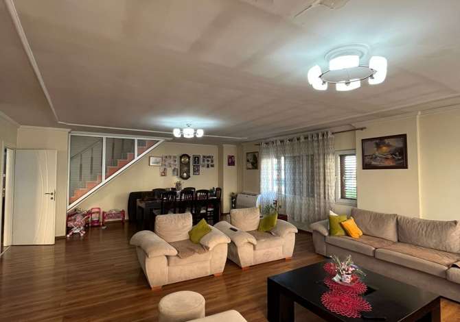 Shtepi ne shitje 3+1 ne Tirane - 315,000 Euro
