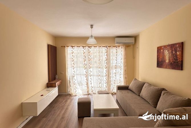 Shtepi ne shitje 2+1 ne Tirane - 150,000 Euro