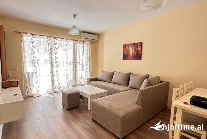 Shtepi ne shitje 2+1 ne Tirane - 150,000 Euro