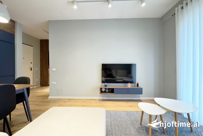 Shtepi ne shitje Apartament ne Tirane, 1+1, Mobilimi E mobiluar, Pagesa 150,000  Euro.