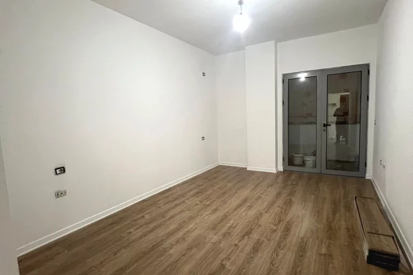 Shtepi me qera 1+1 ne Tirane - 430 Euro