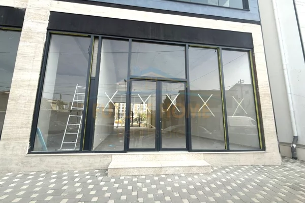 Ambient biznesi me qera 1+1 ne Tirane - 2,000 Euro