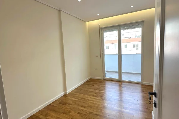 House for Sale 2+1 in Tirana - 140,000 Euro