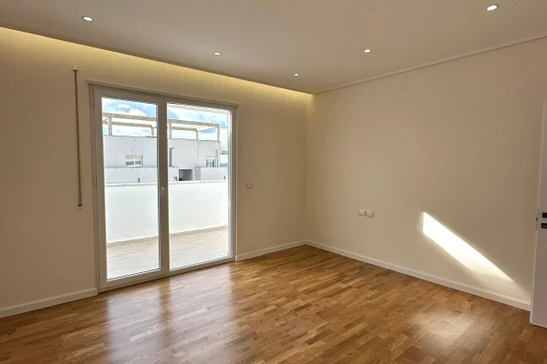 House for Sale 2+1 in Tirana - 140,000 Euro