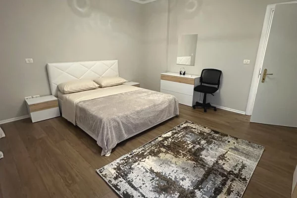 Shtepi me qera Apartament ne Tirane, 1+1, Mobilimi E mobiluar, Pagesa 800  Euro.