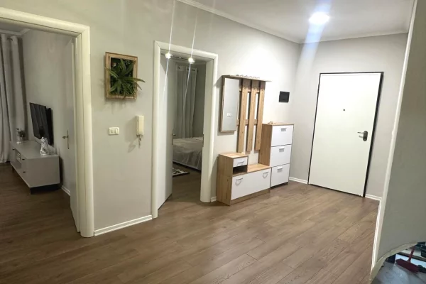 Shtepi me qera 1+1 ne Tirane - 800 Euro