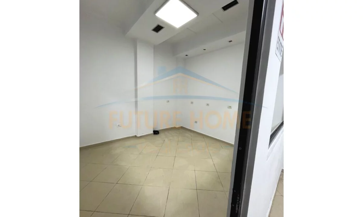 Qera, Ambjent Biznesi, Rruga e Kavajes, Tirane