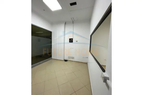 Ambient biznesi me qera 3+1 ne Tirane - 2,000 Euro