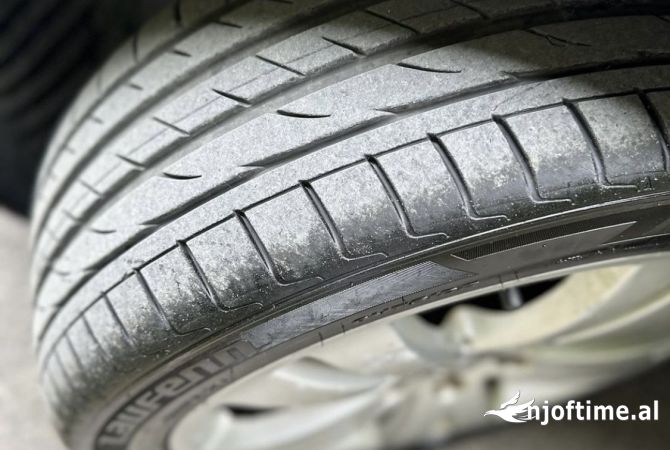 Makina ne shitje ne Kruje, Mercedes-Benz, 2008 Diesel,Kambio Automatik Pagesa 5,500  Euro.