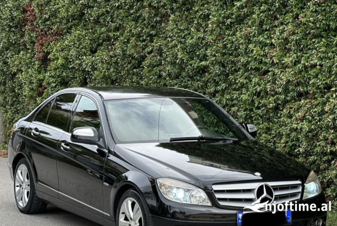 Makina ne shitje ne Kruje, Mercedes-Benz, 2008 Diesel,Kambio Automatik Pagesa 5,500  Euro.