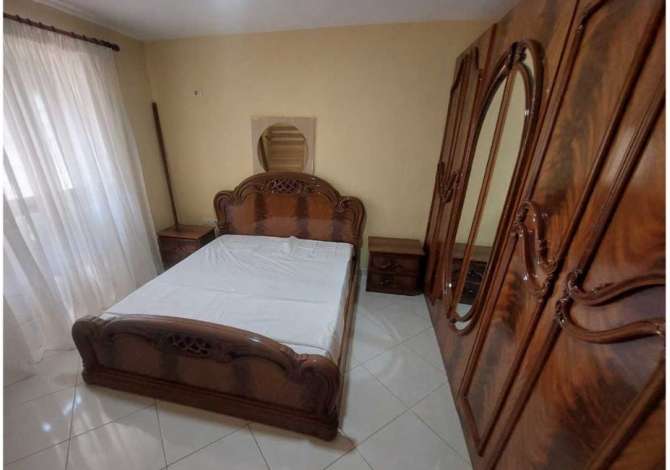 Shtepi me qera Apartament ne Tirane, 1+1, Mobilimi E mobiluar, Pagesa 30,000  Leke.