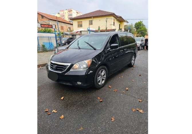 Noleggio Auto  a Tirana - 100 Euro
