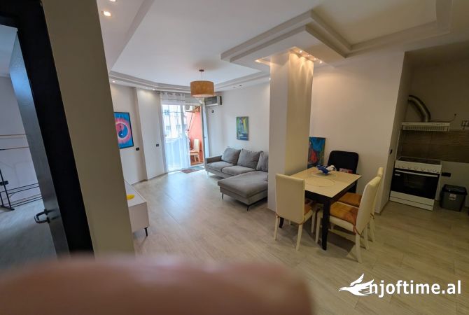 Shtepi me qera 1+1 ne Tirane - 550 Euro