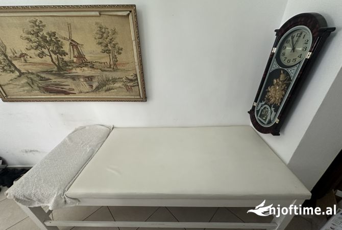 Pajisje biznesi ne shitje  ne Tirane - 15,000 Leke